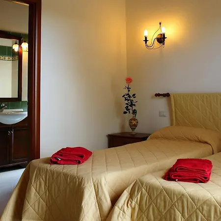 Valle Benuara Apartment *