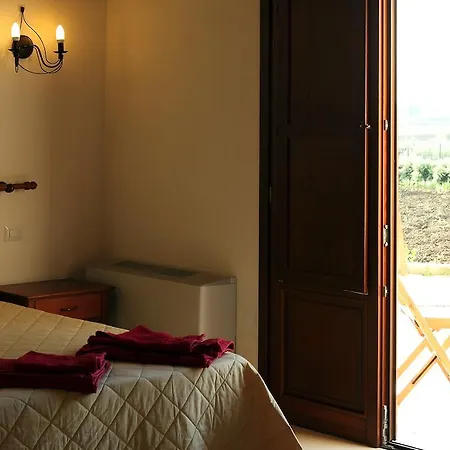 Valle Benuara Apartment Fulgatore